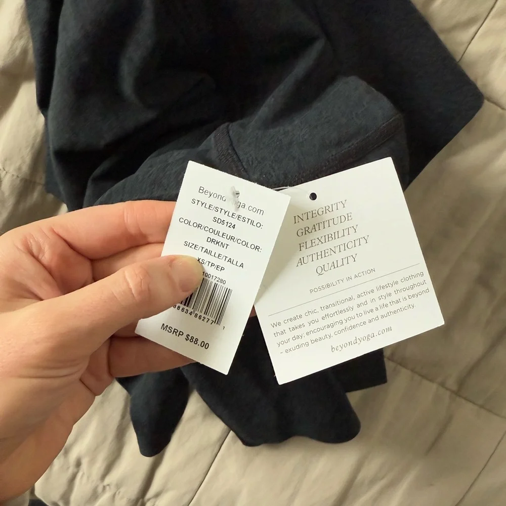 Beyond Yoga NWT Space Dye Hot Shot Circle Skirt Women’s XS - Picture 9 of 14